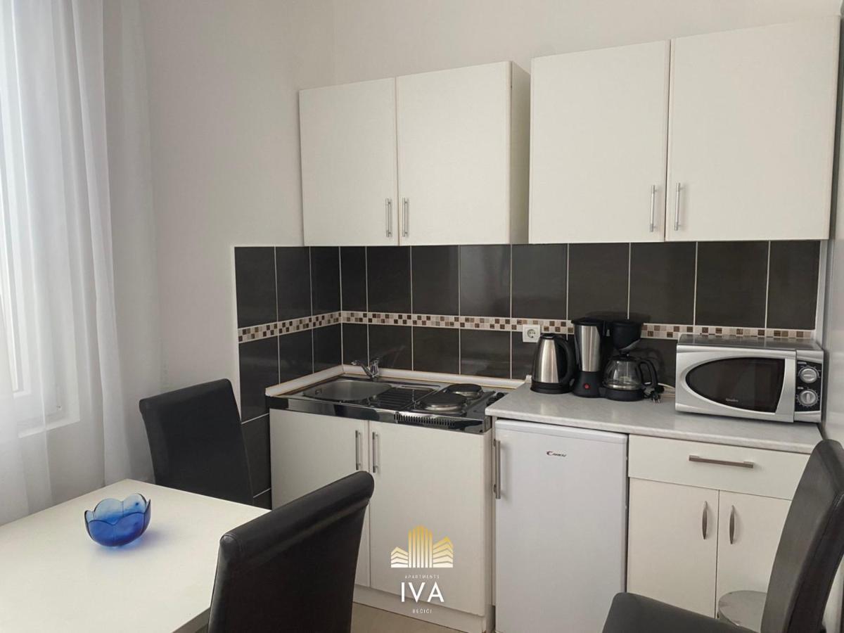 Apartmani Iva Becici Exteriör bild