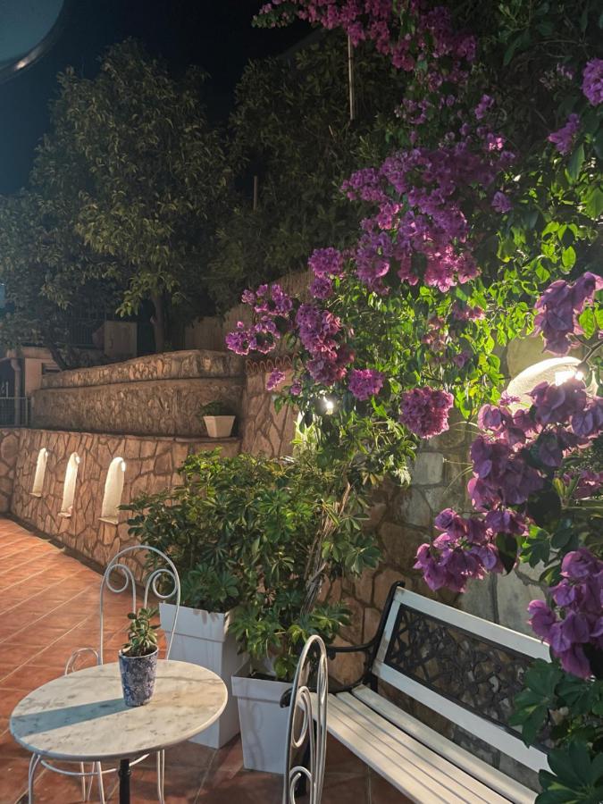 Apartmani Iva Becici Exteriör bild